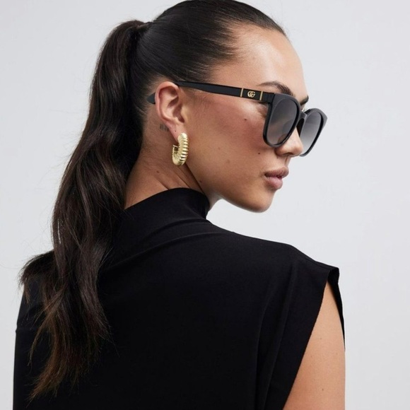 New🔥🔥 - GUCCI GG0631S ROUNDED MARMONT LOGO SUNGLASSES IN BLACK - Picture 4 of 15